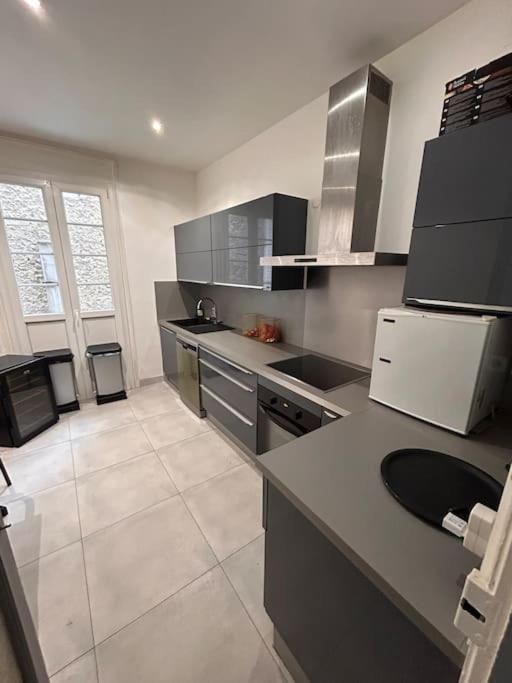 * Le Cathedrale * Apartment Reims Exterior photo